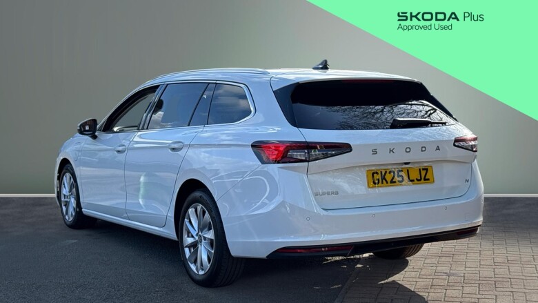Skoda Superb 1.5 TSI iV SE Technology DSG 5dr Estate